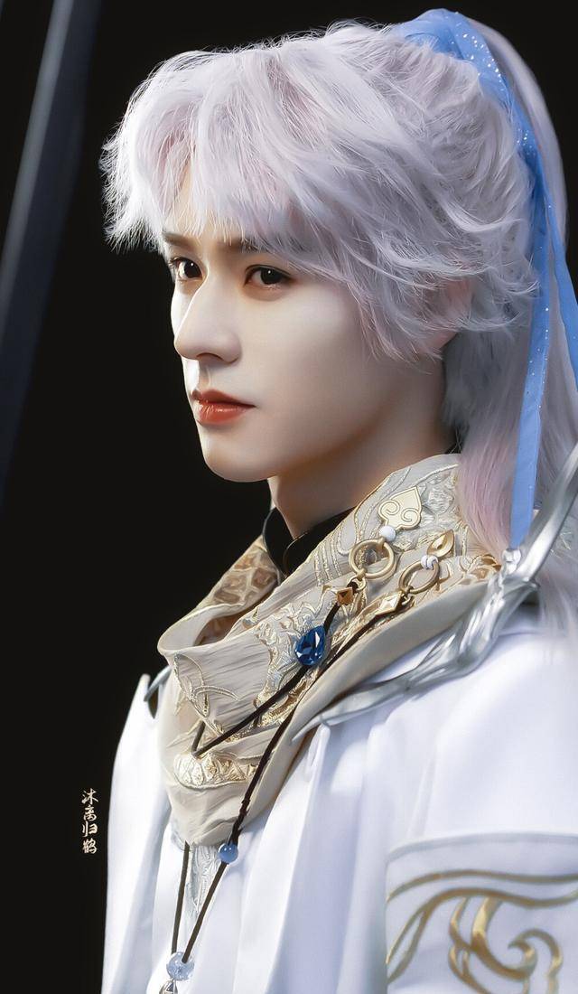 龚俊早年挑战过的造型?网友:最后一张真没见过!_古装_温客_游戏