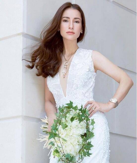 国外神颜女星,出道至今容颜依旧,令人羡慕_亲爱的_janie_chompoo