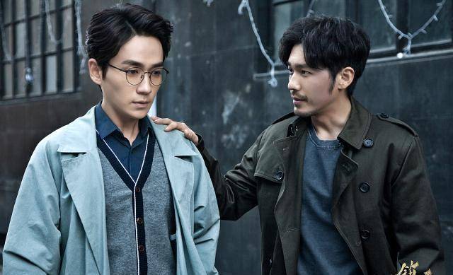 中,除了被原著粉诟病的剧本和特效实在太弱之外,朱一龙饰演的沉教授和