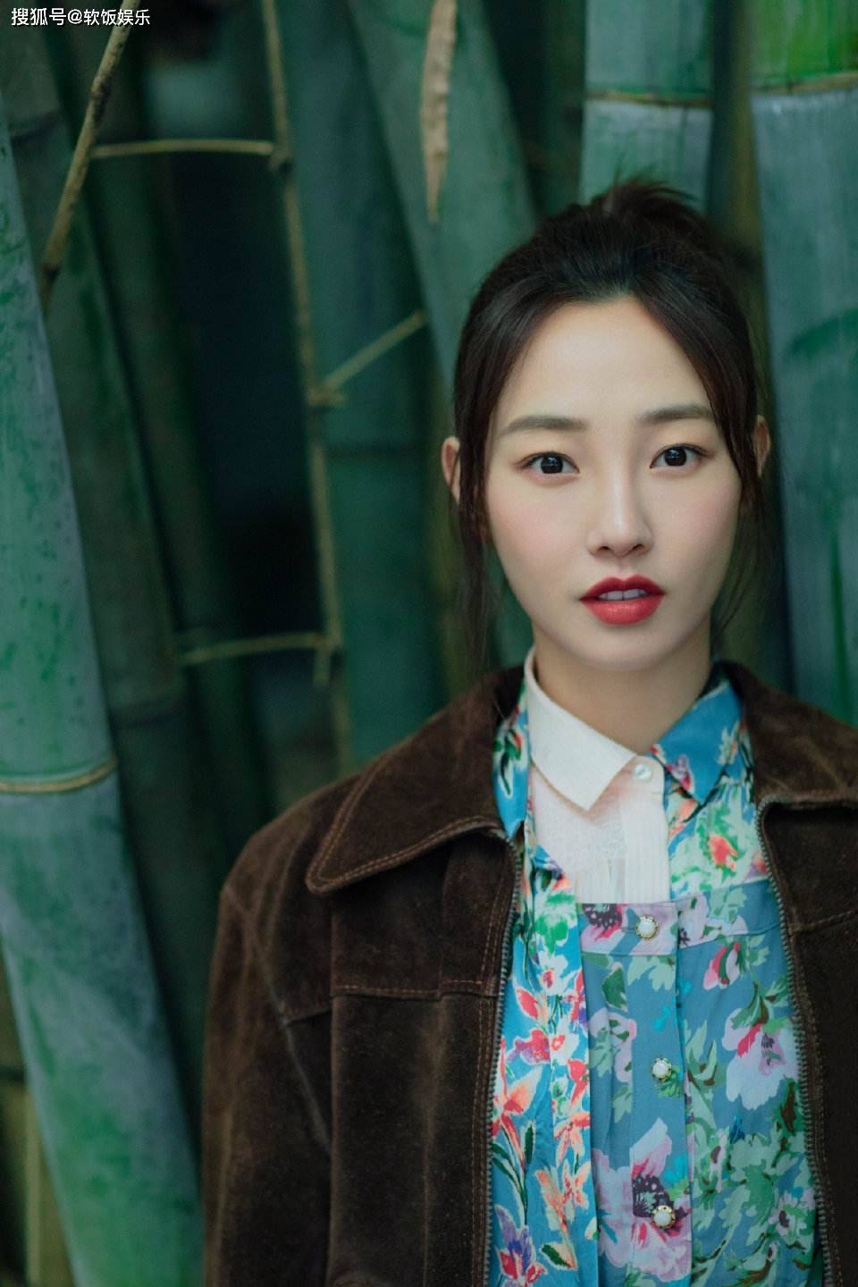 白百何16岁儿子身高180cm!