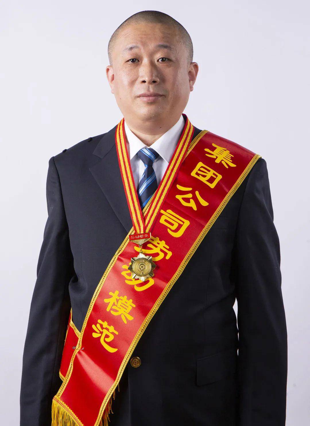 当阳 周斌