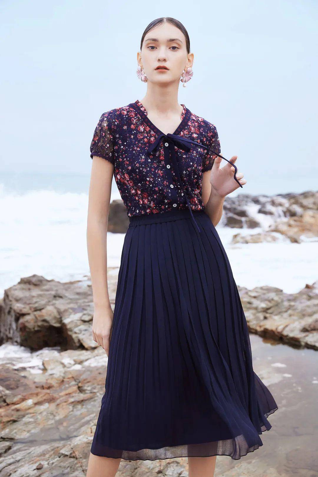 声雨竹新乡新玛特商场一楼专柜特卖酬宾活动