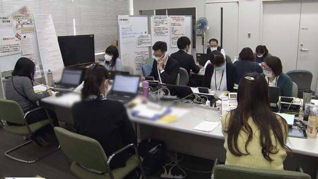 日本疫情最前线的保健所工作压力大加班怨气和责骂高风险的保健师特别