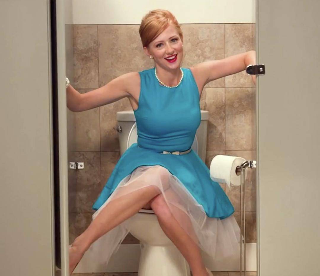 漂亮女生也会拉屎吗