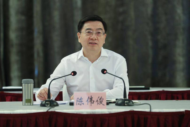 龙湾龙港开展区域战略合作陈伟俊强调做好双龙戏珠文章
