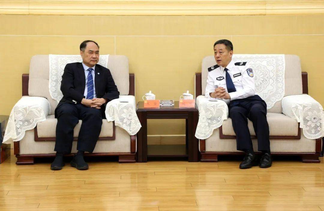 管窥智慧未来已来省公安厅与金城签署战略合作框架协议