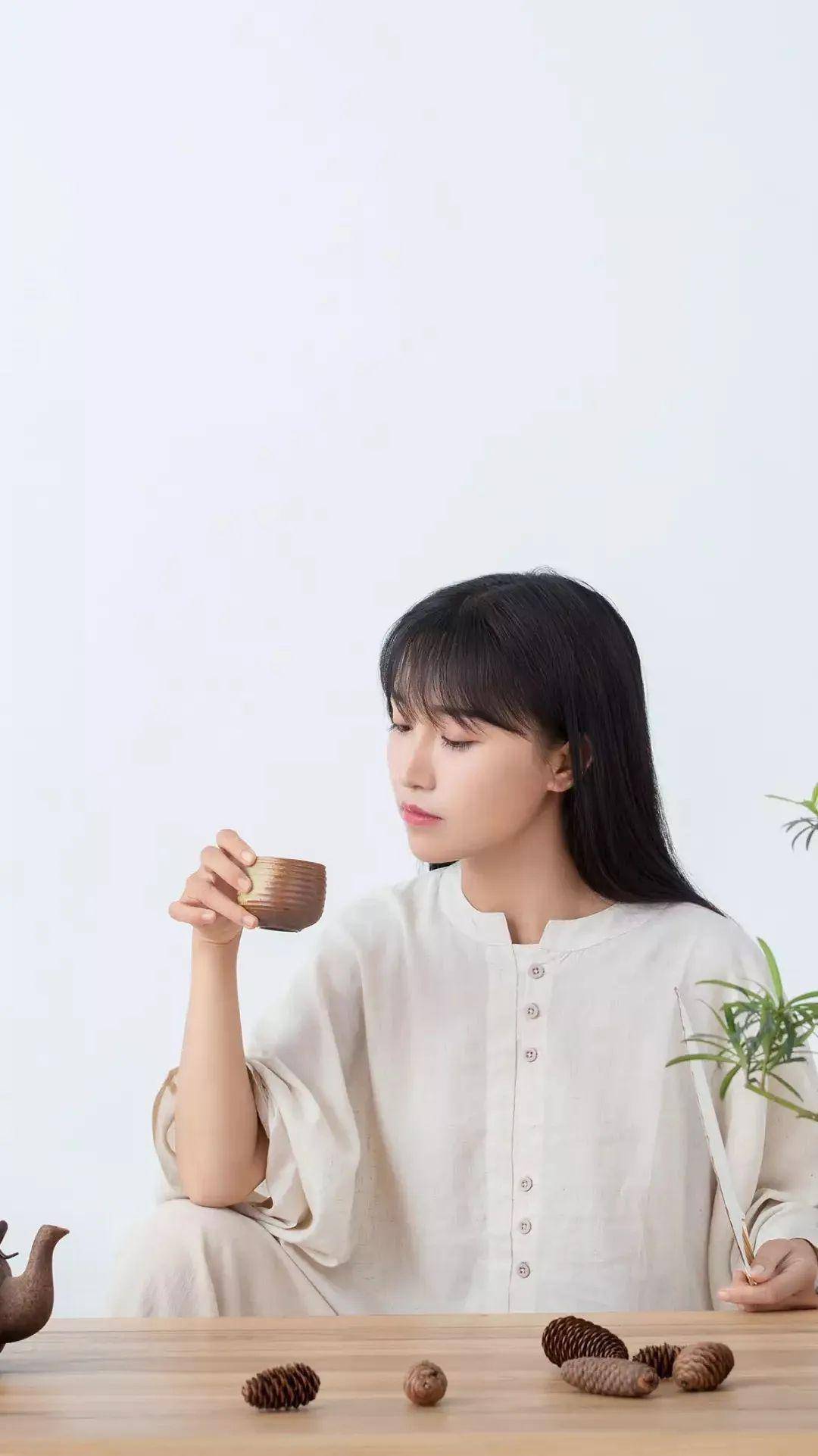 李子柒高调"发糖"?这波国风美妆真香!_手机搜狐网