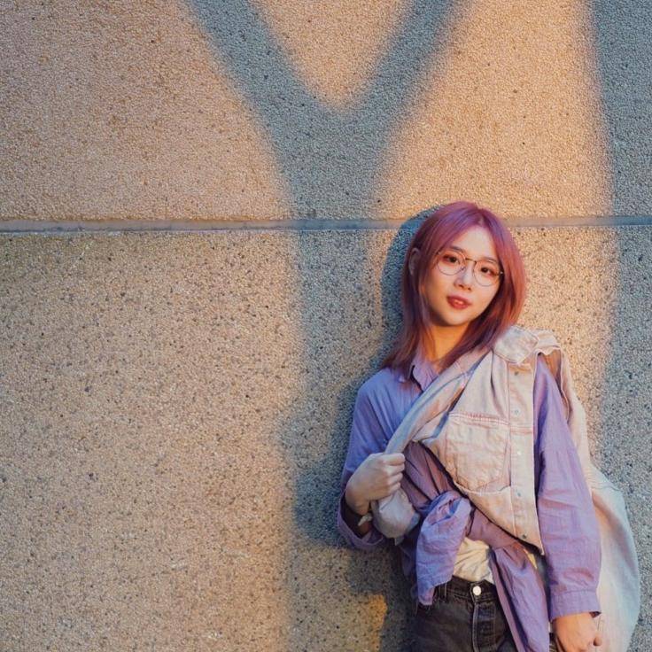 饰演:母亲马佳怡会计学院让我们一起走进其中的三支学院队吧!