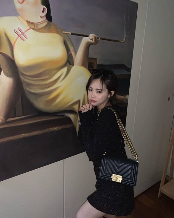 最强童颜驾到!肉感"胸"涌丰满韩国美女「洪瑛琦」