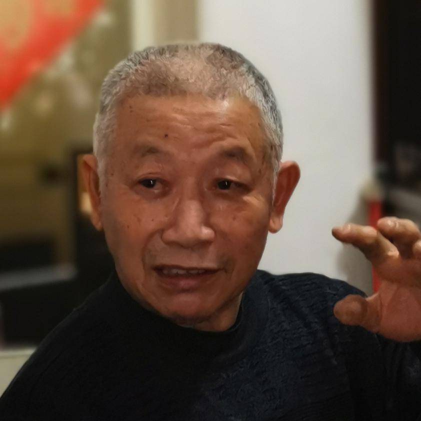 在传统手工逐渐被机械化生产所取代的今天,姜方坚却一直在坚守着古老