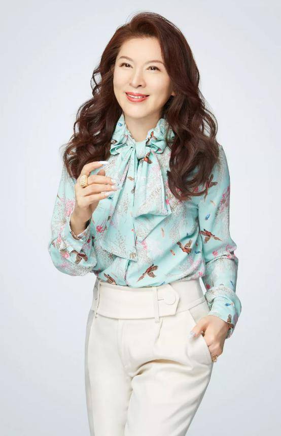 色彩女魔头于西蔓如何让家形色味俱全