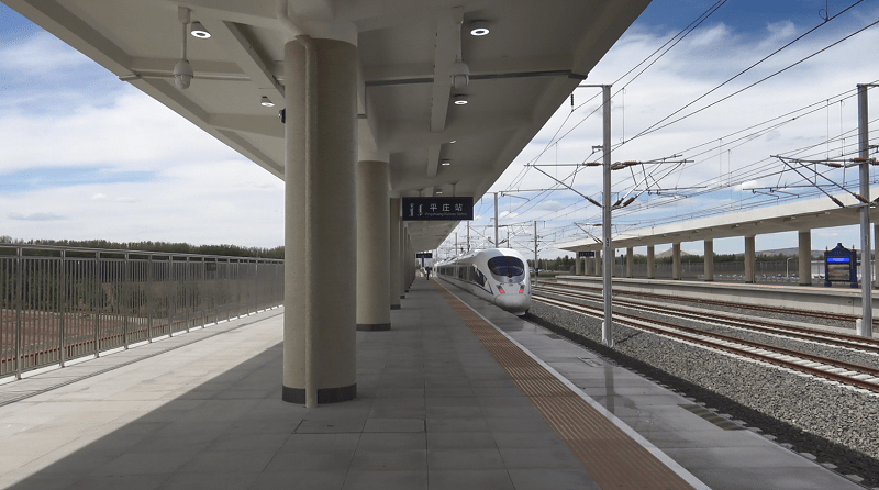 喀赤高铁自今年4月1日联调联试以来,经过轨道,路基,桥梁,隧道,通信