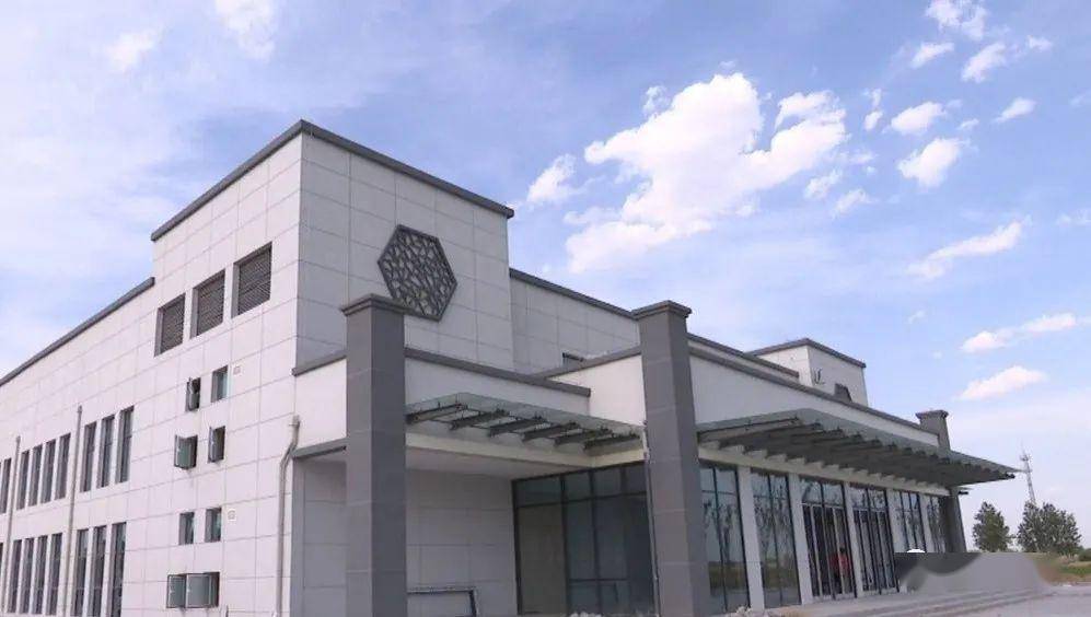 产城融合,生态循环,特色发展走出蝶变之路!_贾兴民