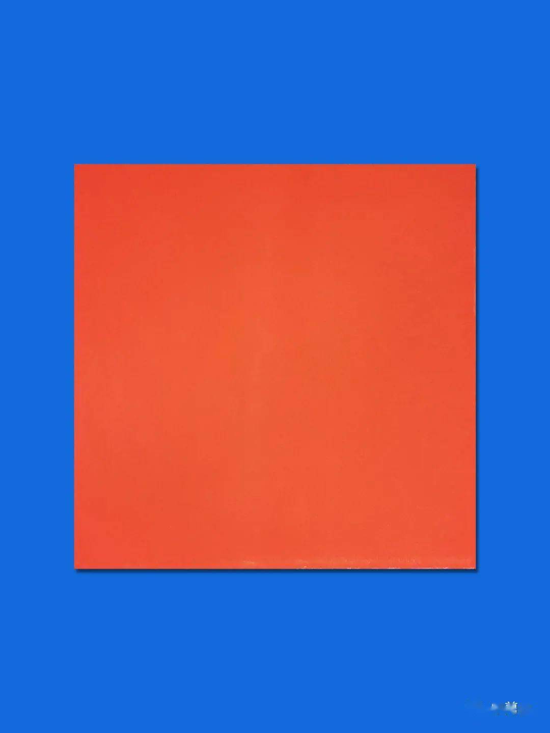 准备一张方形红纸