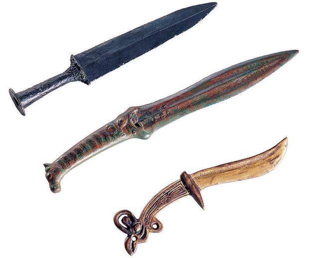 古代匕首绳索唐代也有使用绳索等类的物品将目标直接勒死窒息的