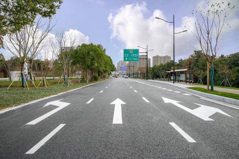 行车速度大幅提高本市放大招50处道路拥堵点改善项目确保9月底全部