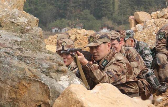 不到12时,东上林场1分队,江山民兵2分队第一个反馈信息 : "应急1分队