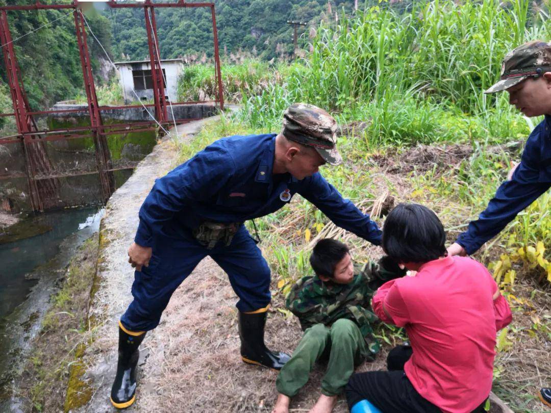 河源9岁男童山林里走失9天后悬崖边传来哭声他经历了什么
