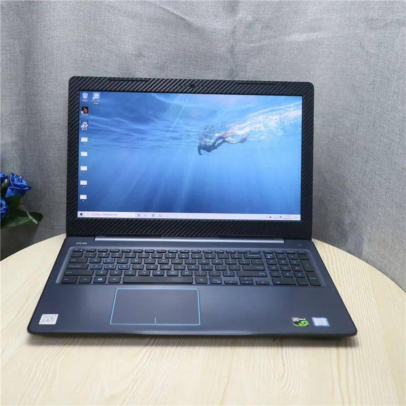 6英寸 ips/ i5-8300h/ 16g/ 128 128g / gtx1050ti 4g型号:戴尔g3