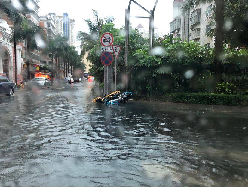 惠州暴雨预警注意防御