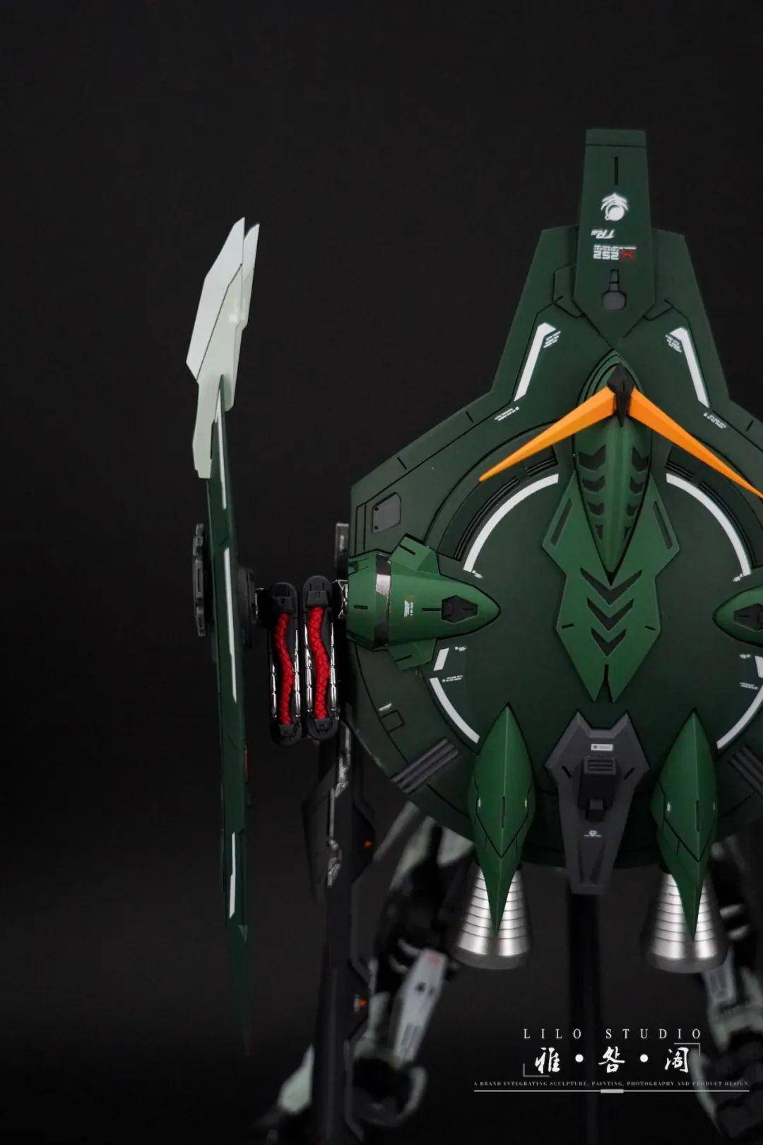 【佳作】匠心社三小强之禁断高达