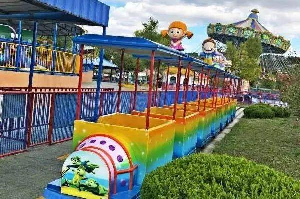 童心未泯你的快乐六一架旗山游乐园承包了