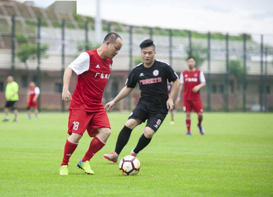 广东传媒之星走进五华横陂足球小镇