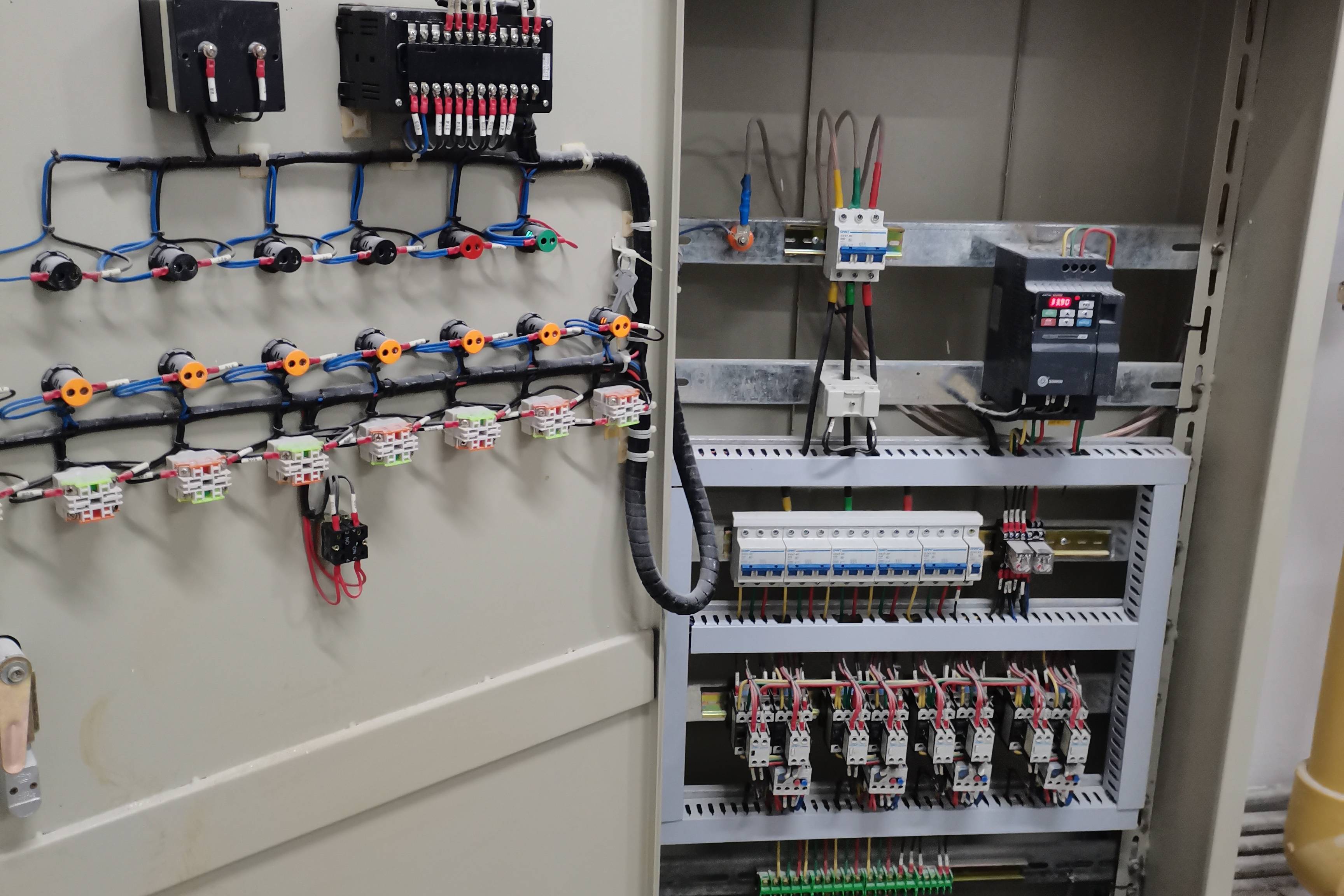 江苏南京成套电气柜生产厂家江苏金陵奇峰