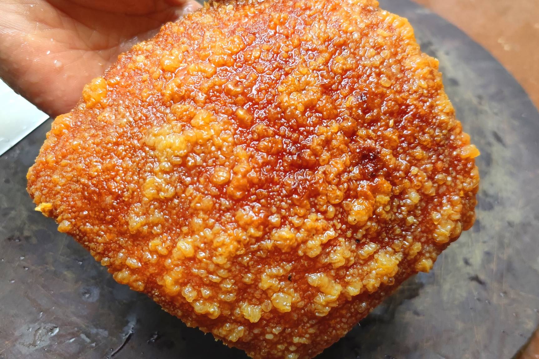 做扣肉总炸不起虎皮教你正确的做法保证炸出漂亮的虎皮扣肉