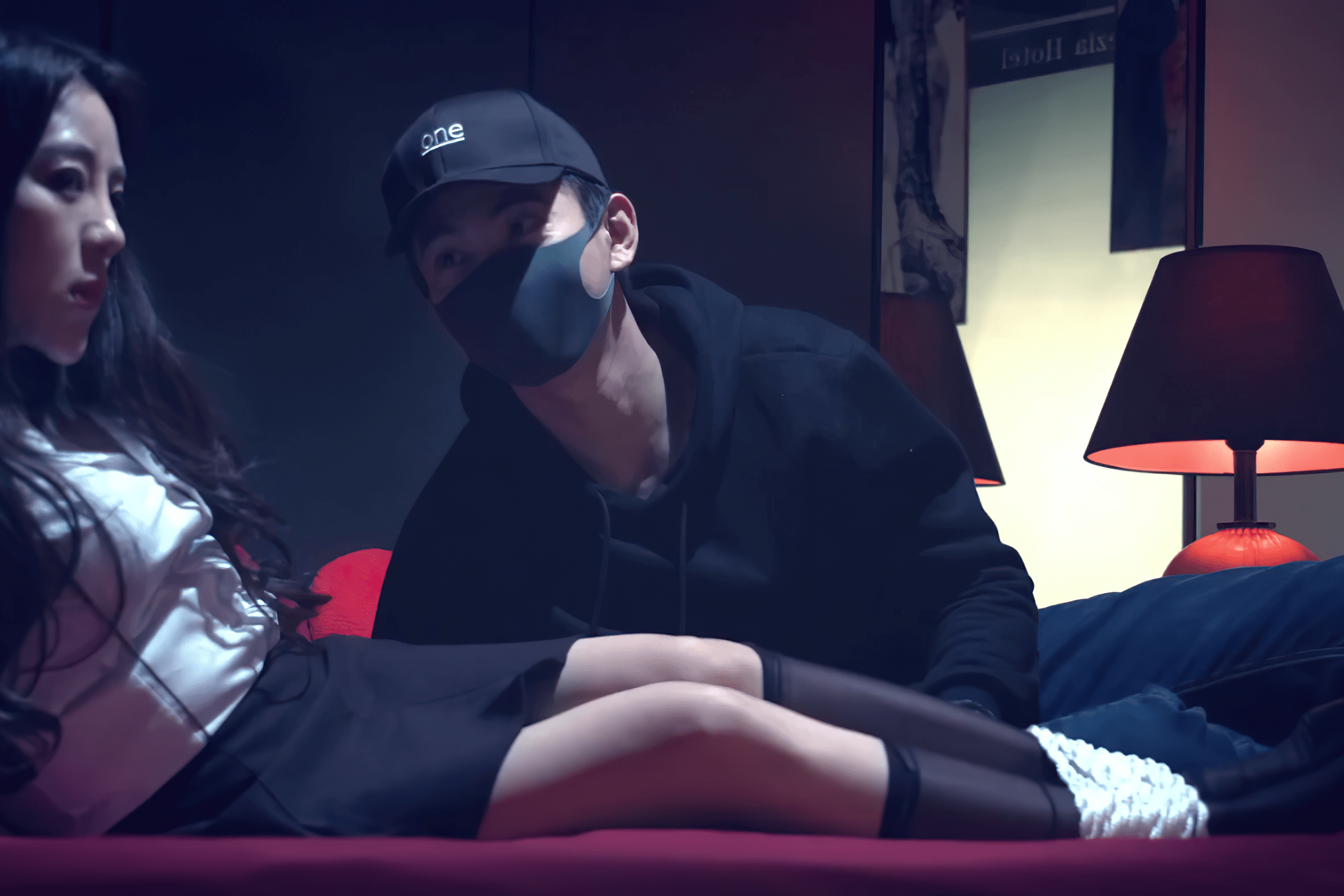 秘密囚禁 来自搜狐网