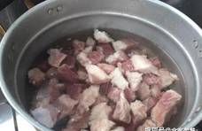 炖牛肉加一点“它”，高压锅都省了还炖得快，牛肉熟烂入味不塞牙