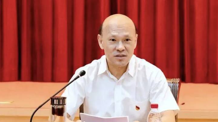 你觉得哪个明星近期会塌房？