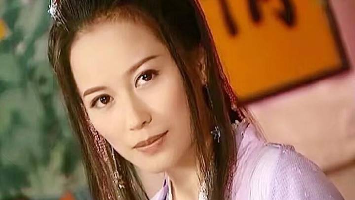俞飞鸿是一个成功的单身演员吗？