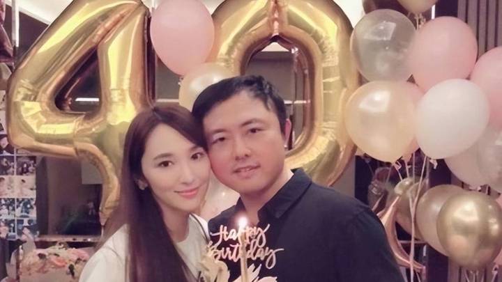45岁吴佩慈男友纪晓波被判入狱8年半，他的未来你看好吗？