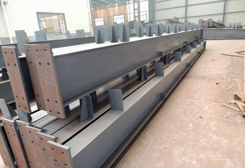 因为高频焊h型钢是以传统钢材为基础而升级的新型环保钢材,而且它的