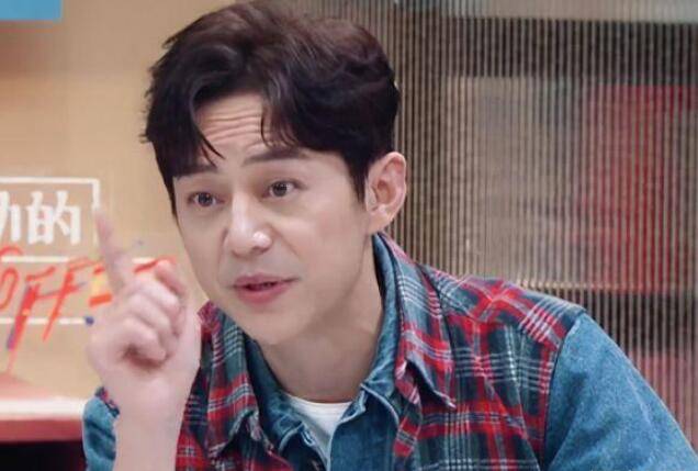 何炅当年的神预言把冯绍峰盯得死死的赵丽颖真信了害人啊