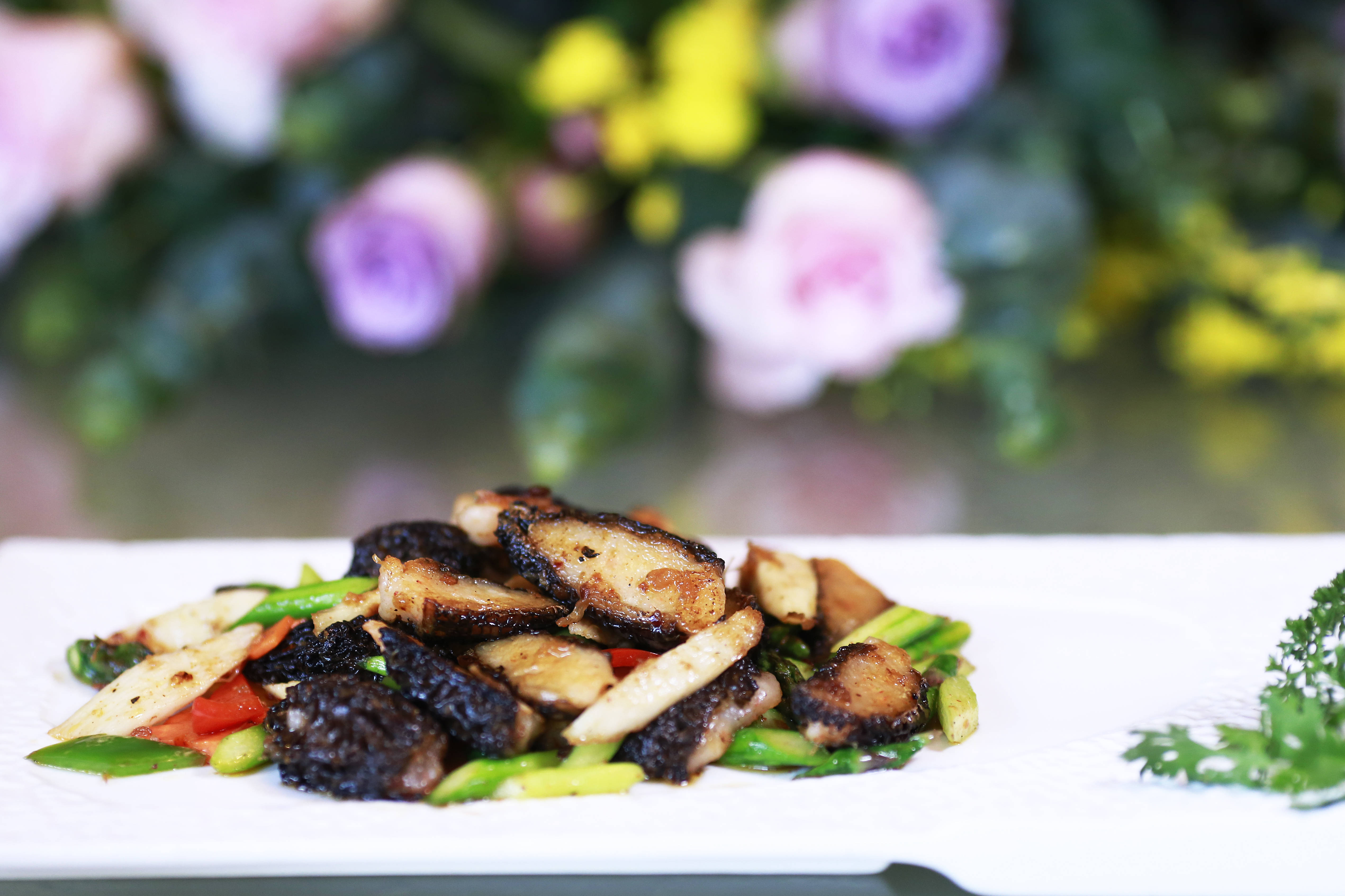 匠心烹制美食香宫中餐厅全新菜品一场风物的寻溯和结缘