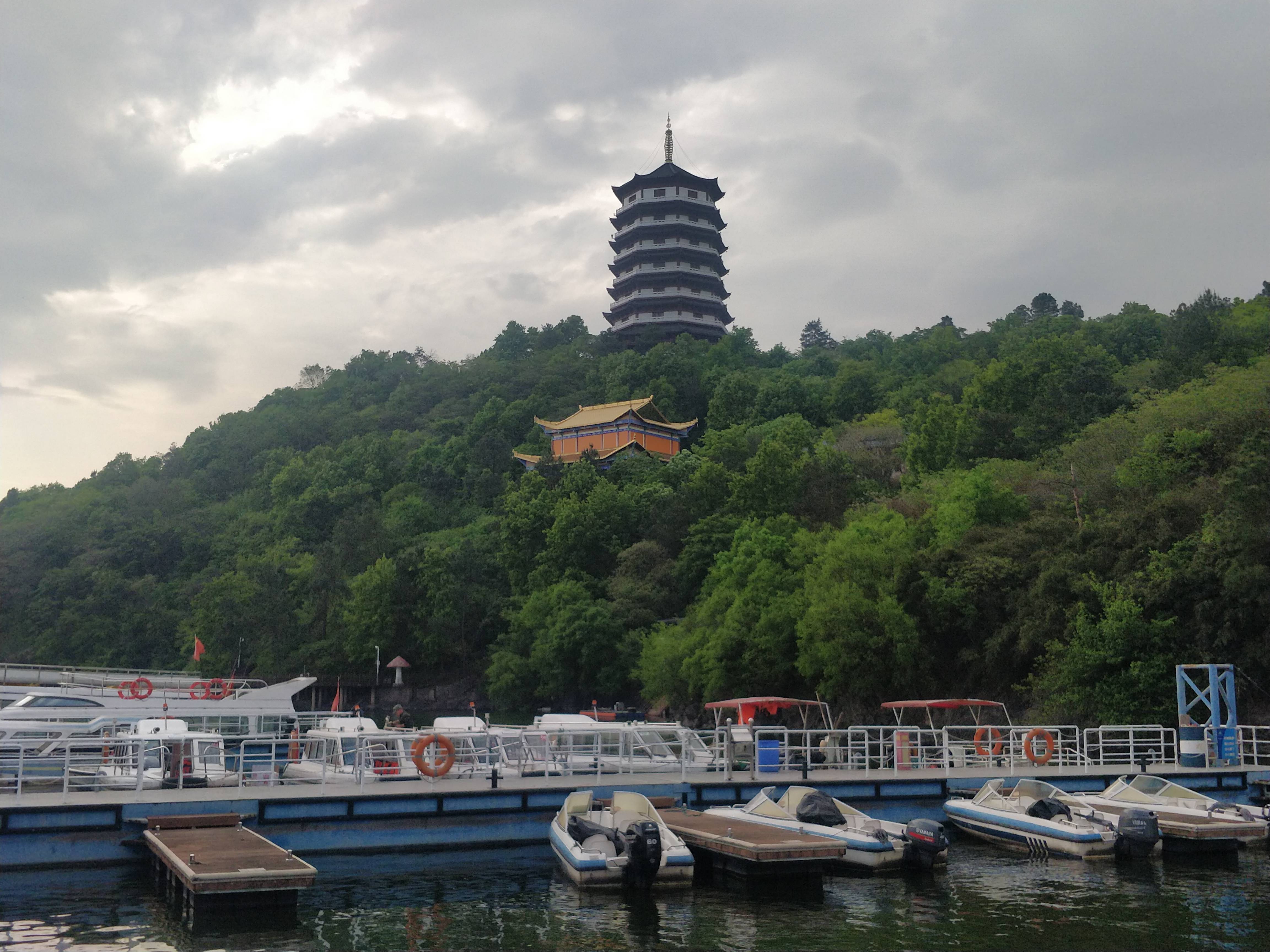 江淮明珠万佛湖皖西大别山纪游之二