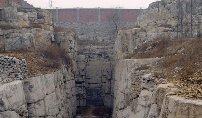 双乳山汉墓一座未完成的济北王陵