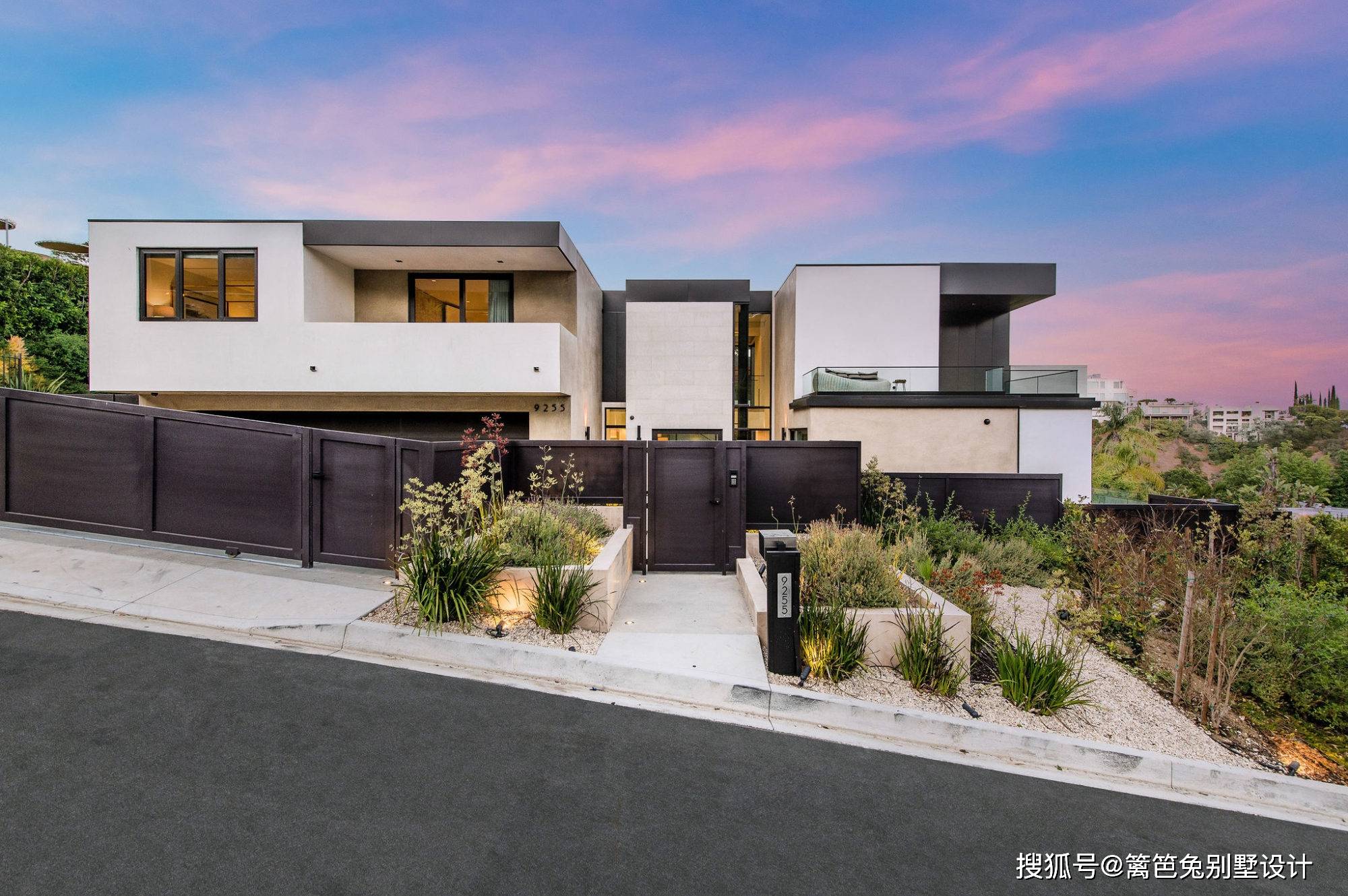 两层现代风格自建别墅设计感十足青年人的最爱