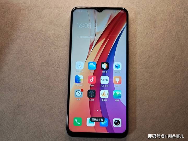 旗舰|配置全面升级 55W闪充加持 iQOO Z3打造千元5G旗舰新标杆