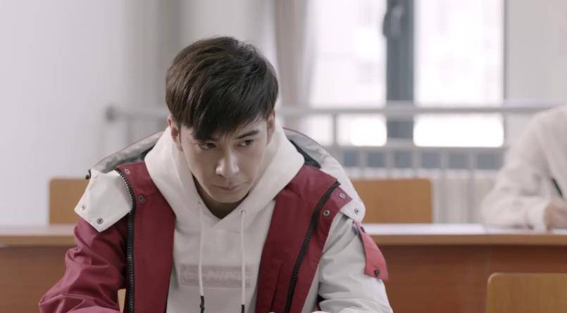 原创号手就位为何欧阳俊在大学和部队一直都没有朋友