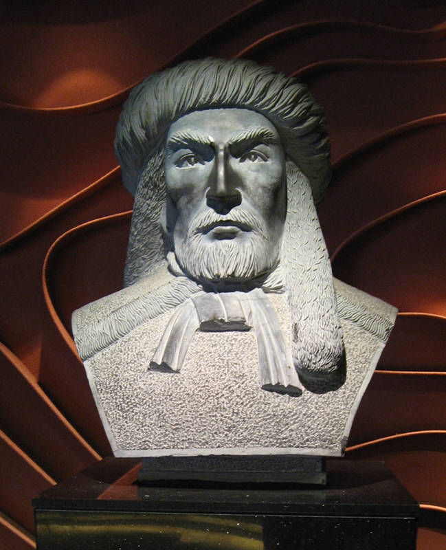 金朝第四位皇帝,文学家,金太祖完颜旻庶孙,太师完颜宗干次子,母为大氏