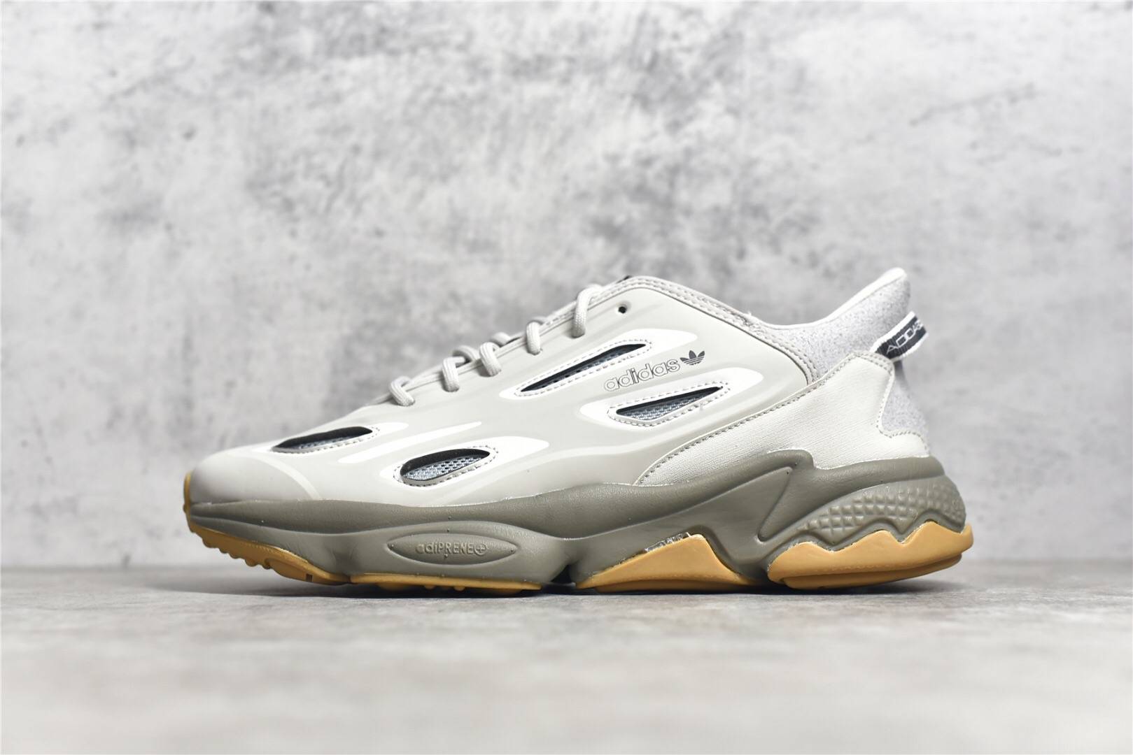 阿迪达斯adidasoriginalozweegocelox水管复古运动老爹鞋