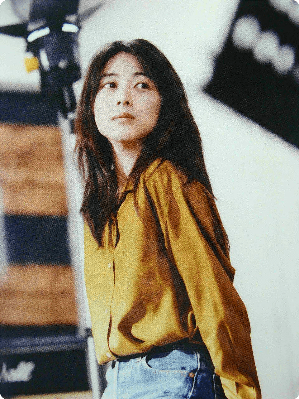 坂井泉水40岁意外离世美貌与才华并重为何说是日本国民歌手