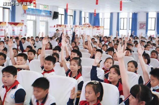 新郑市龙湖实验小学图片