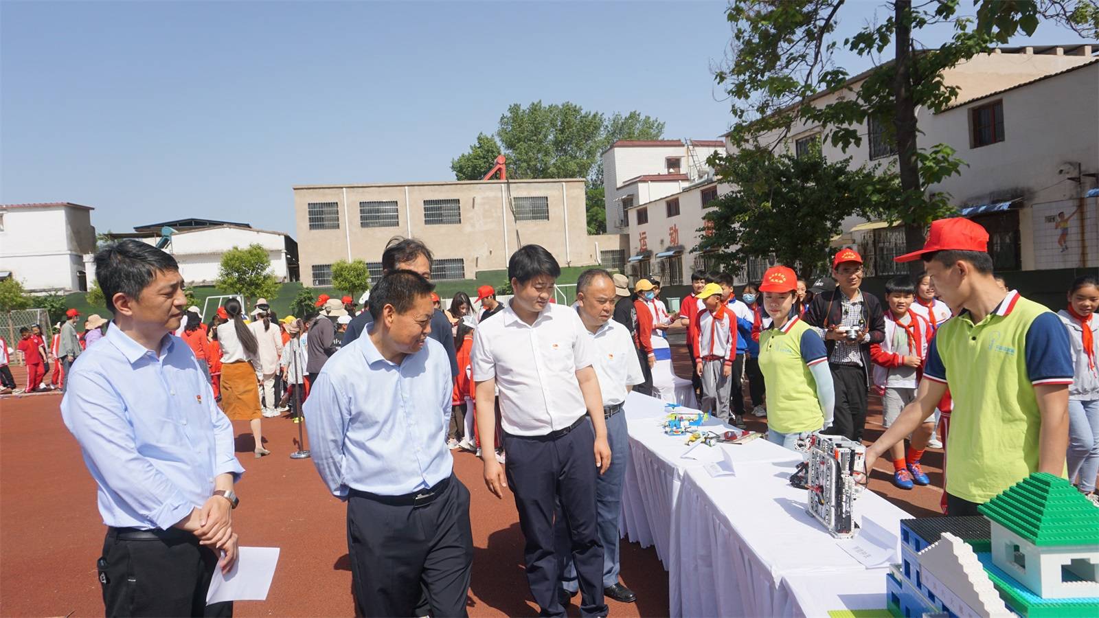 吴良|汴梁头条|开封市禹王台区青少年科技周活动正式拉开帷幕