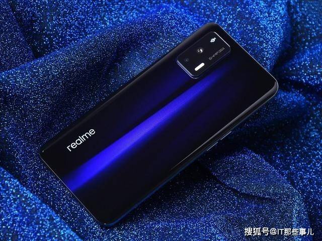 促销|最高优惠2000元 骁龙888旗舰降价促销 哪款性价比更高？