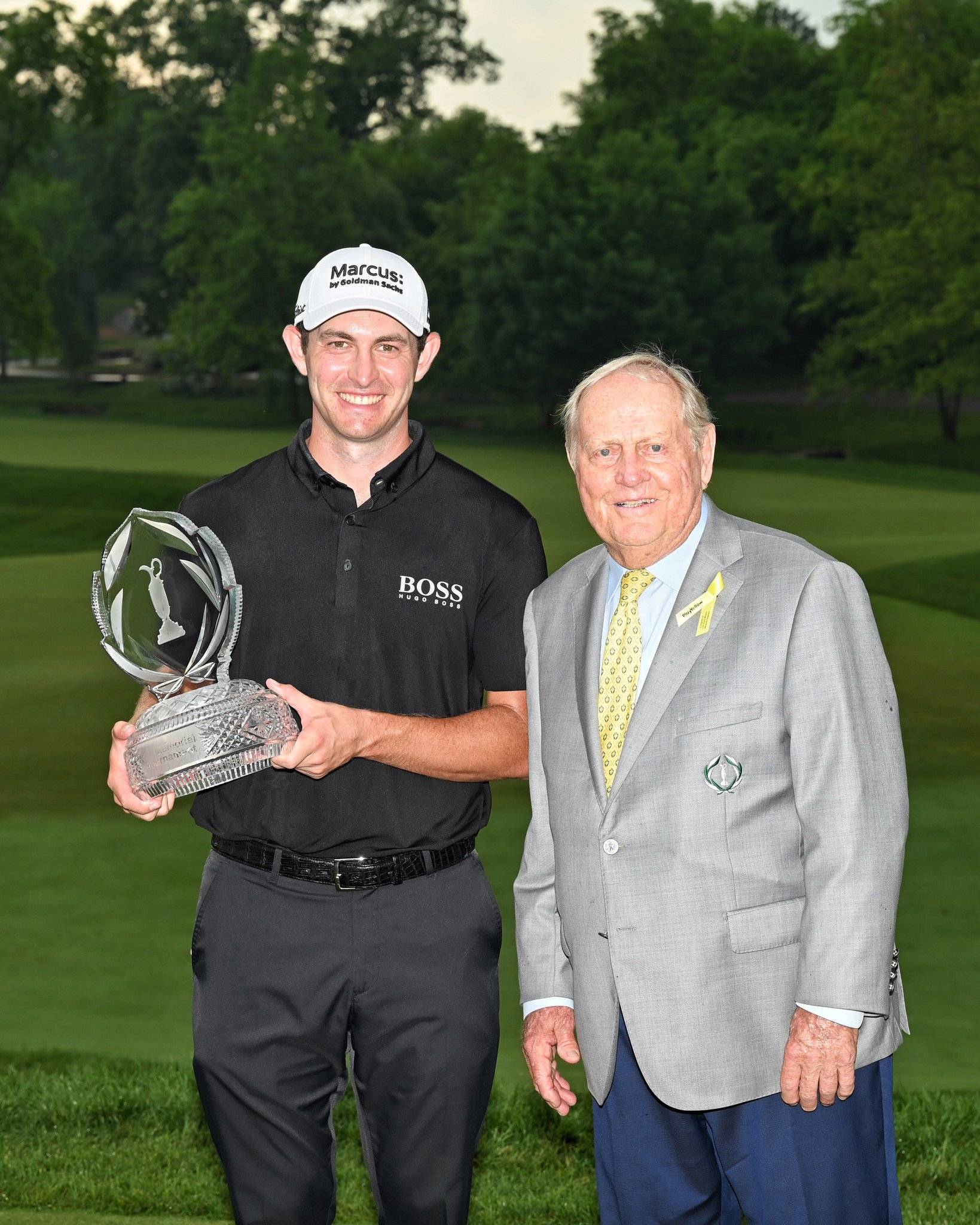 1/ 12 北京时间6月7日,总奖金额高达930万美元的2020-2021赛季高尔夫