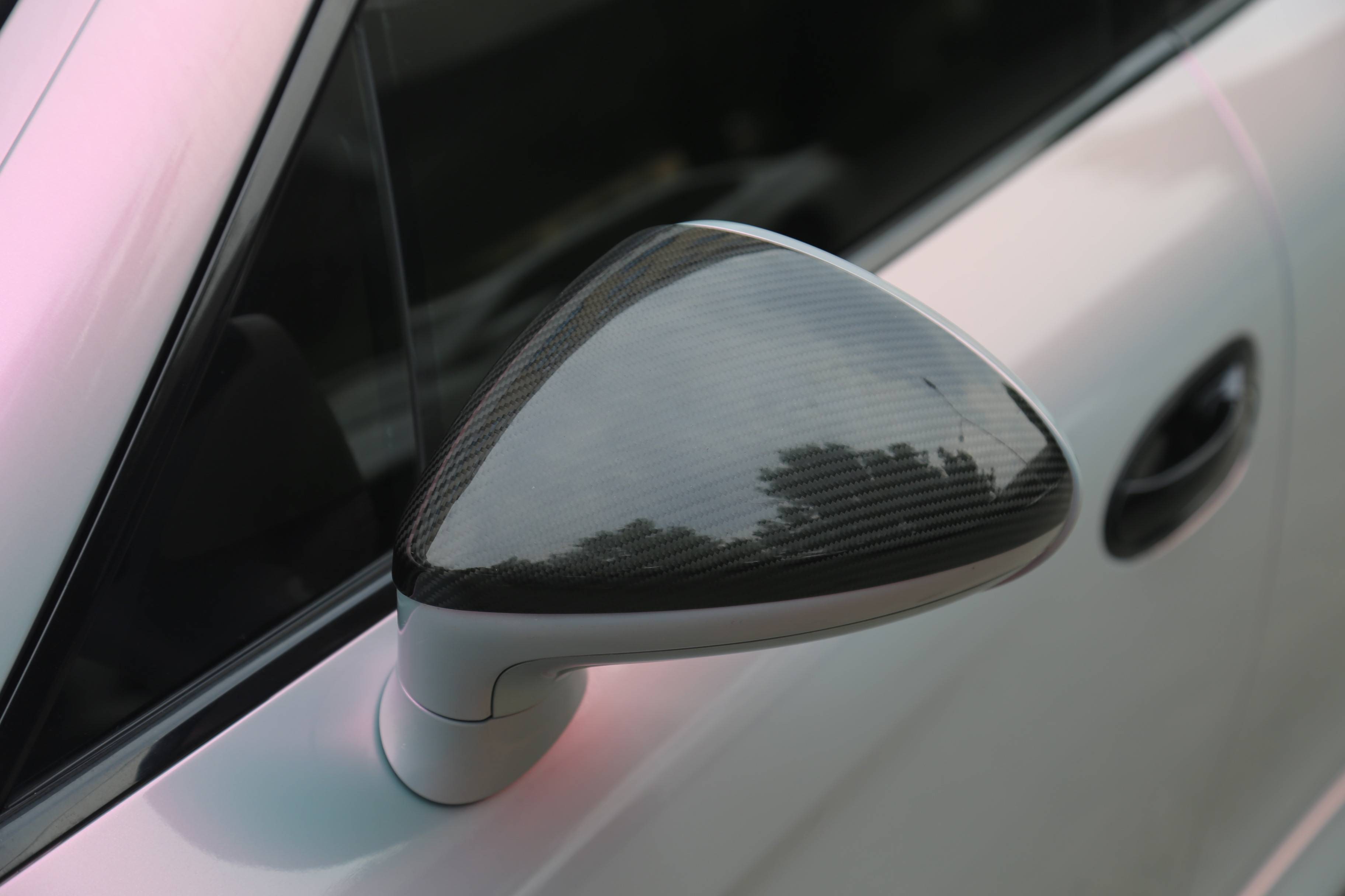 梦幻无敌保时捷帕拉梅拉全车改色梦幻火山灰